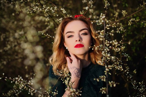 Comment choisir une robe pour se sentir élégante et comme une reine ?