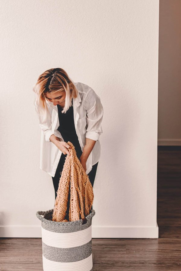 Guide de nettoyage de vos vêtements cocooning : le pull plaid